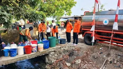 Warga Subang Mulai Kesulitan Air Bersih, Kemarau Diprediksi hingga Oktober