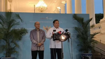 Pemerintah Beri Bantuan Subsidi Upah Rp900.000 kepada 13,3 Juta Pekerja Untuk 3 Bulan
