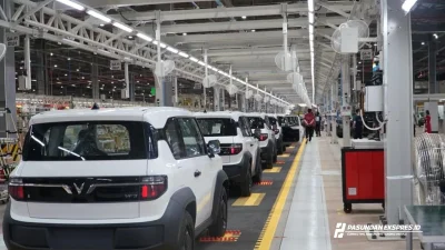 Segini Gaji Karyawan Pabrik Mobil Listrik di Subang, Operator Bisa Bawa Pulang Rp5 Jutaan
