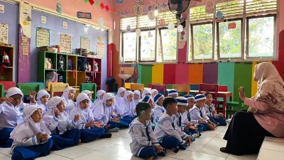 TK IT Riyadhotul Fikri Tanamkan Pendidikan Islami dan Kemandirian Sejak Dini