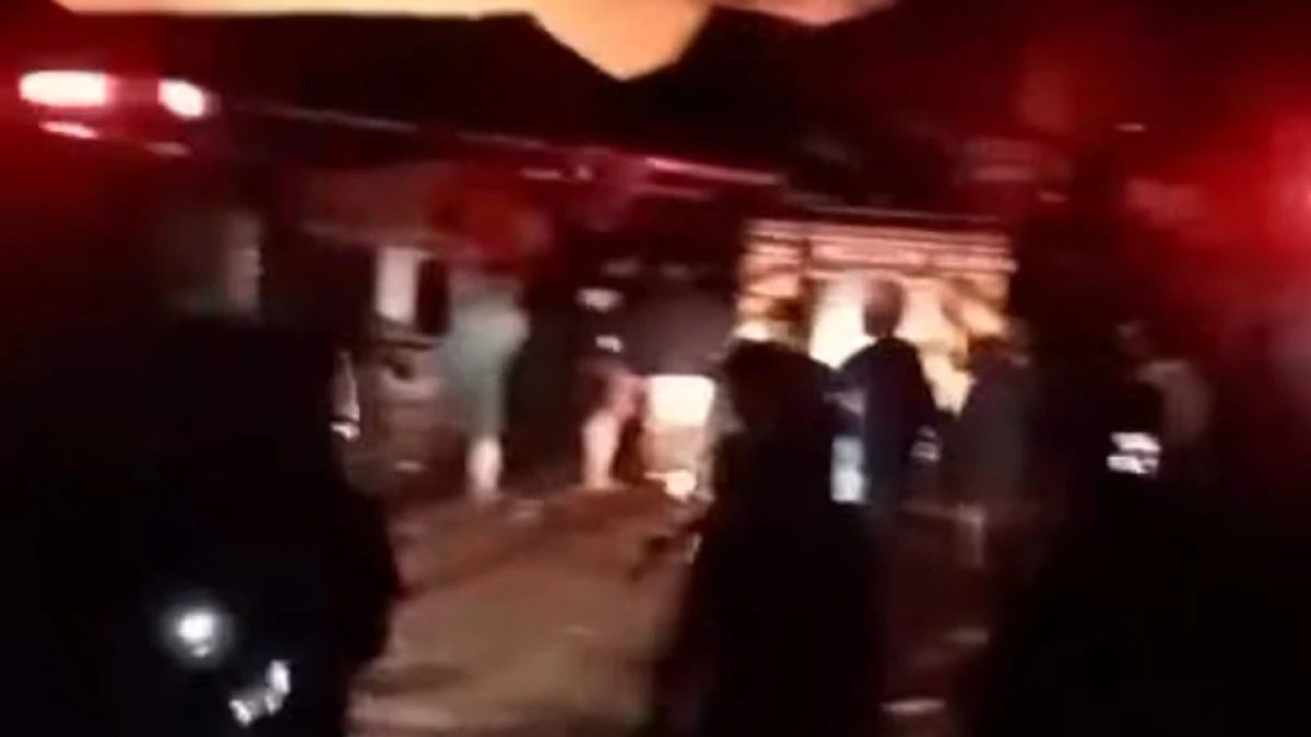 Kebakaran Pasar Andir Garut Hanguskan Sejumlah Kios! Penyebab Masih Diselidiki!