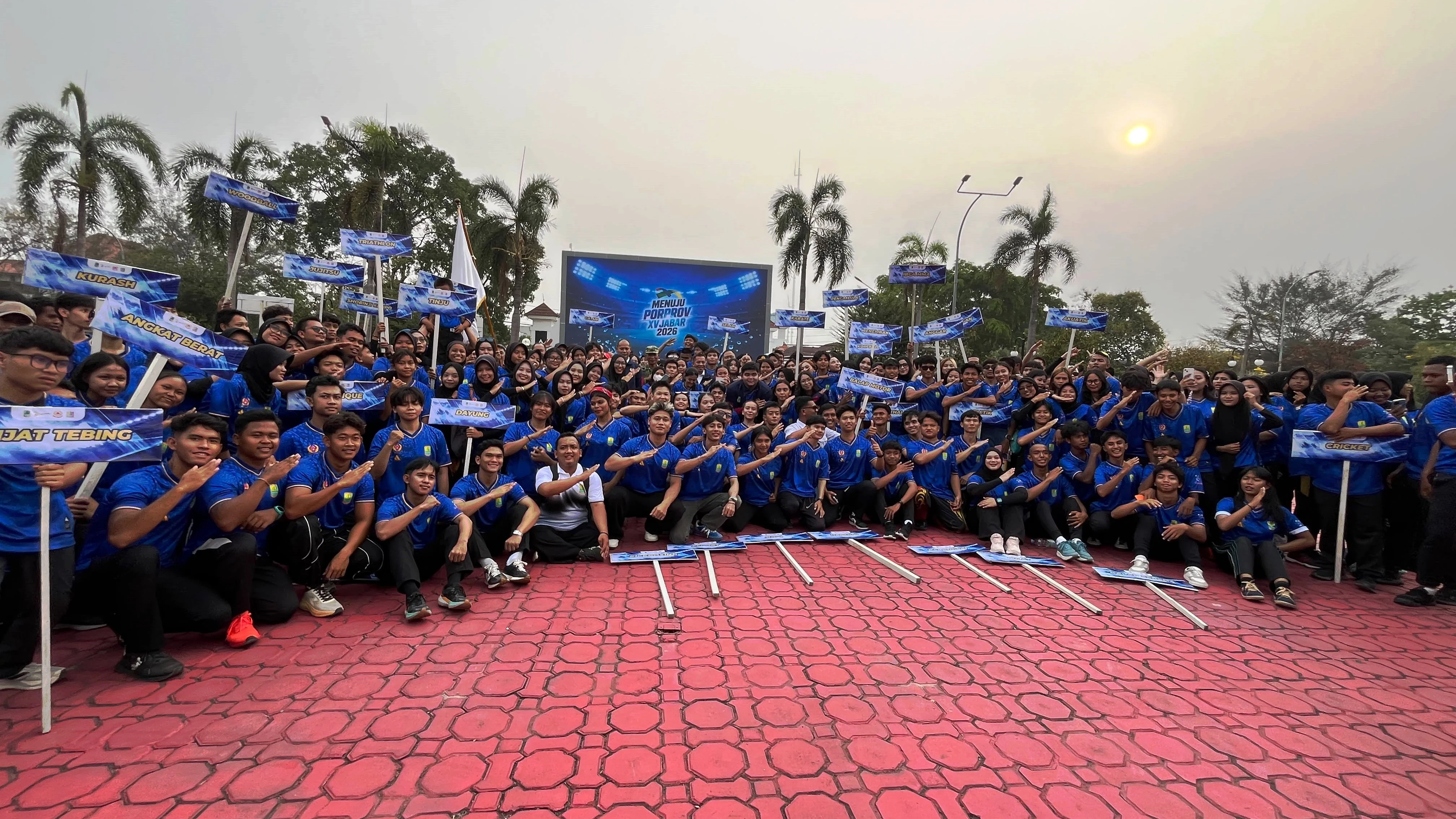 Pemkab Karawang Lepas 689 Atlet Kontingen Porprov XV Jawa Barat Tahun 2026