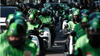 Pemerintah Targetkan Motor Listrik Merambah Seluruh Indonesia pada 2035, Ojol dan Kurir Jadi Prioritas Mulai 2027