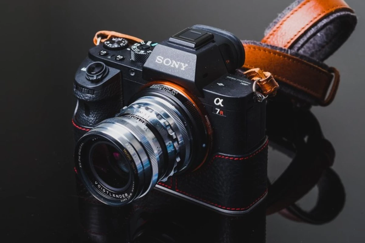 Harga Kamera Mirrorless Terbaru 2024! Cek Daftar Harganya Disini!