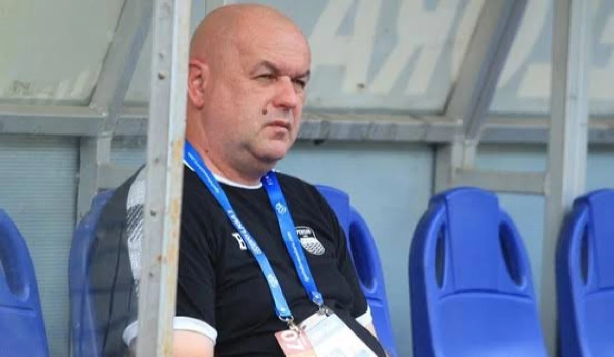 Update Bursa Transfer Liga 1, Dua Rekan Senegara Bojan Hodak Memperkuat Persib Bandung!