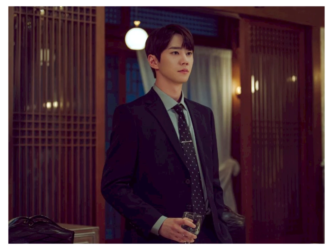 3 Kisah Pilu Kang In Ha di The Impossible Heir, Dianggap Beban Keluarga