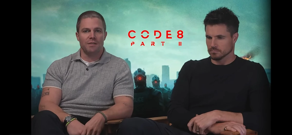 Dibalik Layar Film Code 8, Kisah Dua Bintang Utama Stephen Amell dan Robbie Amell