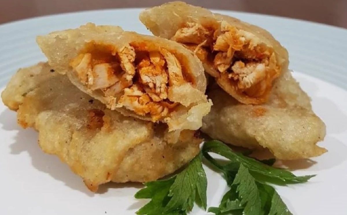 Resep Cireng Isi Ayam Suwir yang Renyah dan Gurih!