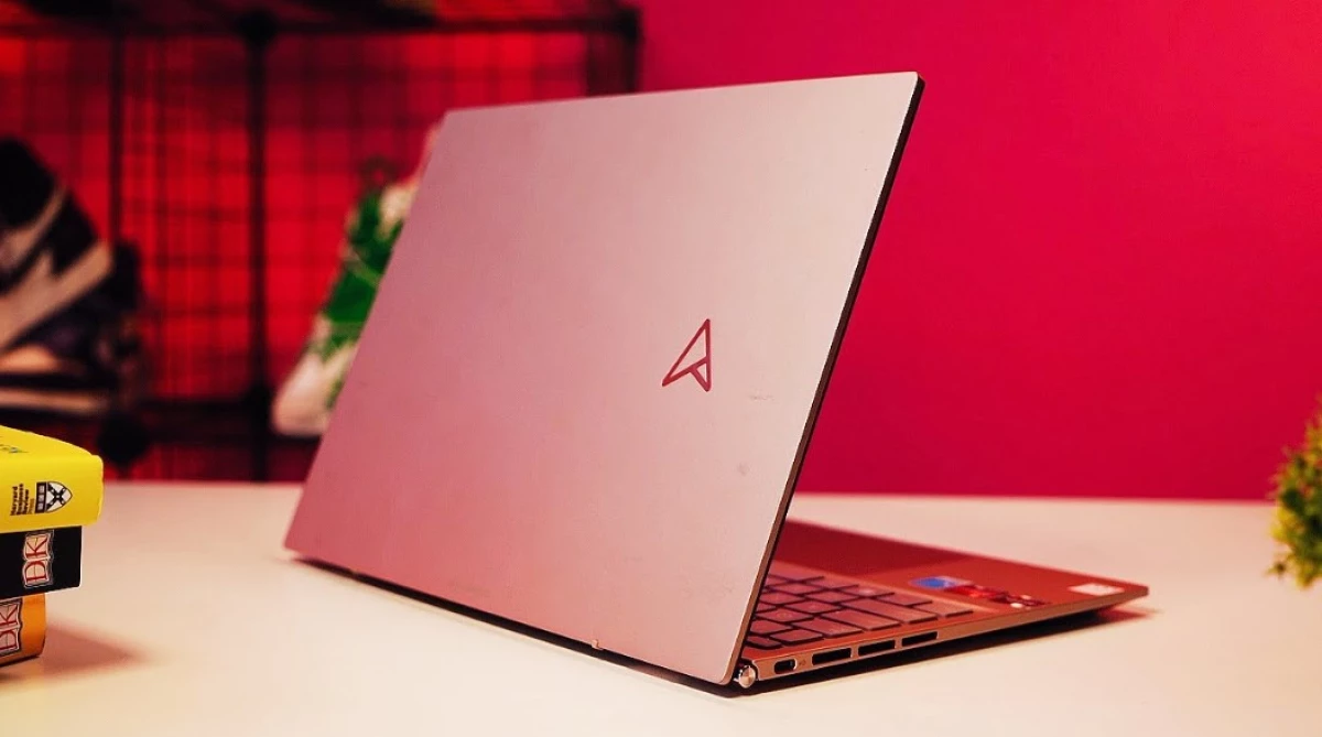 Spesifikasi ASUS Zenbook S 13 OLED: Laptop Tipis dan Ringan dengan Layar OLED yang Menakjubkan!