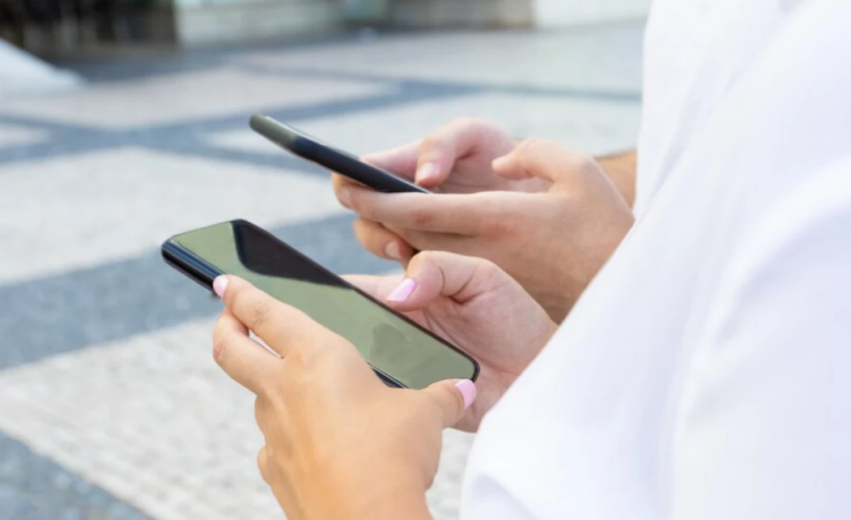 WhatsApp Sekarang Bisa Dipakai di Dua HP! Ini Caranya