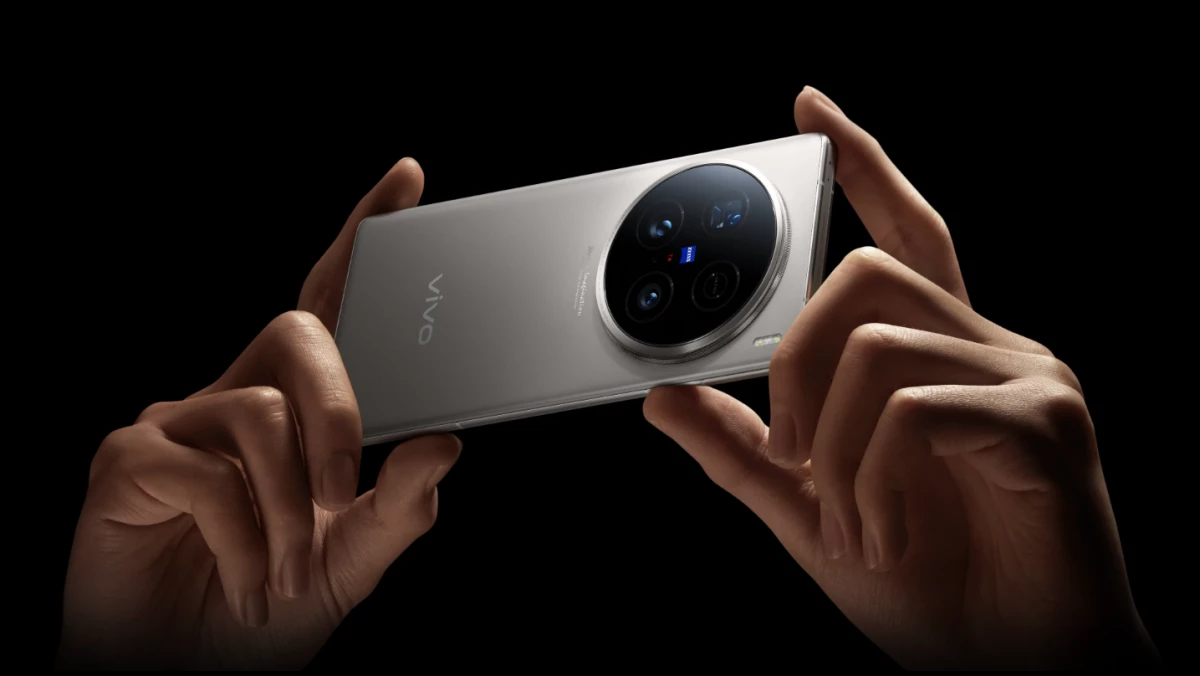 Vivo X100 Ultra Bawakan Kamera Periskop 200 MP, Bikin iPhone Ketar-ketir!