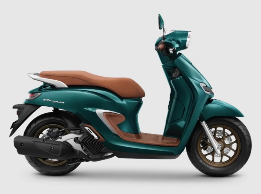 Spesifikasi Scoopy Stylo 160: Skuter Matic Stylish dan Bertenaga!