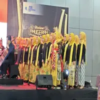 Paduan Suara PGRI Subang Tampil Memukau di Malam Anugerah Pendidikan dan Kebudayaan 2025