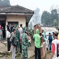 Pergerakan Tanah di Subang, Satu Rumah di Cupunagara Ambruk