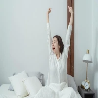 5 Kebiasaan Pagi yang Bisa Meningkatkan Mood Seharian, Full Happy!