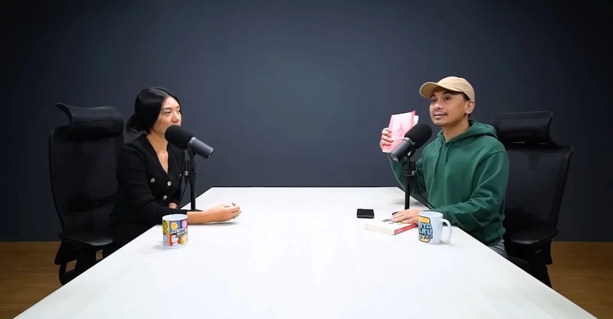 5 Pelajaran Keren dari Podcast Raditya Dika dan Anisa Azizah yang Wajib Kamu Tahu!