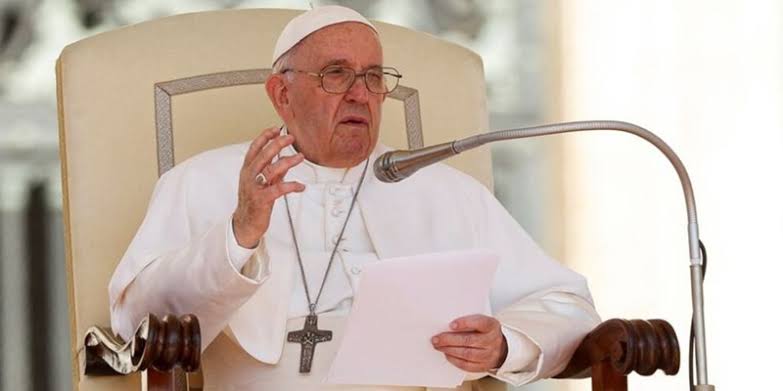 Paus Fransiskus serukan pesan perdamaian. (Foto Ist)