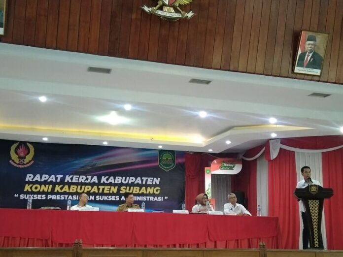 Ketua Umum KONI Subang Asep Rochman Dimyati dalam Rapat Kerja Kabupaten KONI Subang.