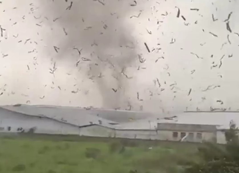 Waspada! Peneliti BRIN Sebut Angin Kencang di Rancaekek Jadi Badai Tornado Pertama di Indonesia