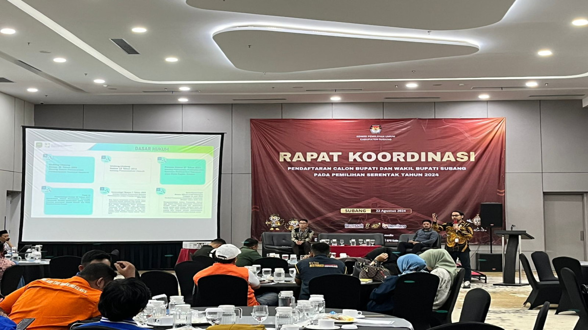 Kepala BP4D Kabupaten Subang, Iwan Syahrul Anwar, S.STP., memberikan sosialisasi berkaitan dengan rancangan teknokratik Rencana Pembangunan Jangka Menengah Daerah (RPJMD) Kapubaten Subang tahun 2025-2029 pada Kamis, 23 Agustus 2024 di Hotel Laska Subang.