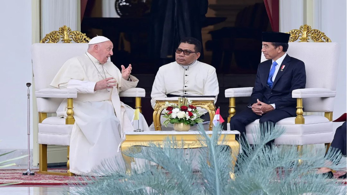 Presiden Jokowi dan Paus Fransiskus Serukan Toleransi dan Perdamaian dalam Kunjungan Bersejarah di Indonesia