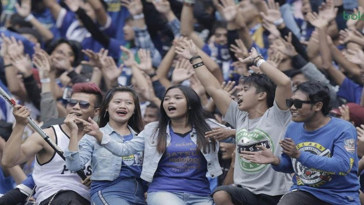 Bobotoh Persib Bandung (c) Sumber Bola.com/M Iqbal Ichsan