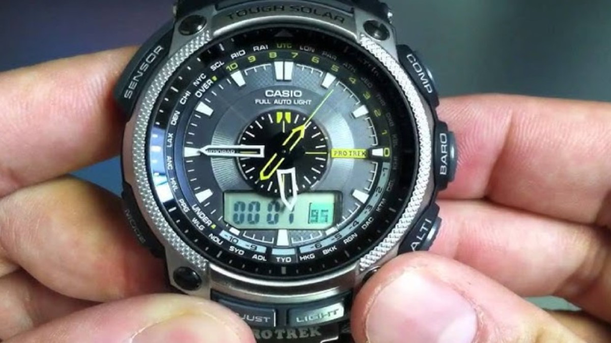 Review Jam Tangan Casio Protrek Triple Sensor: Fitur, Desain, dan Kinerja.