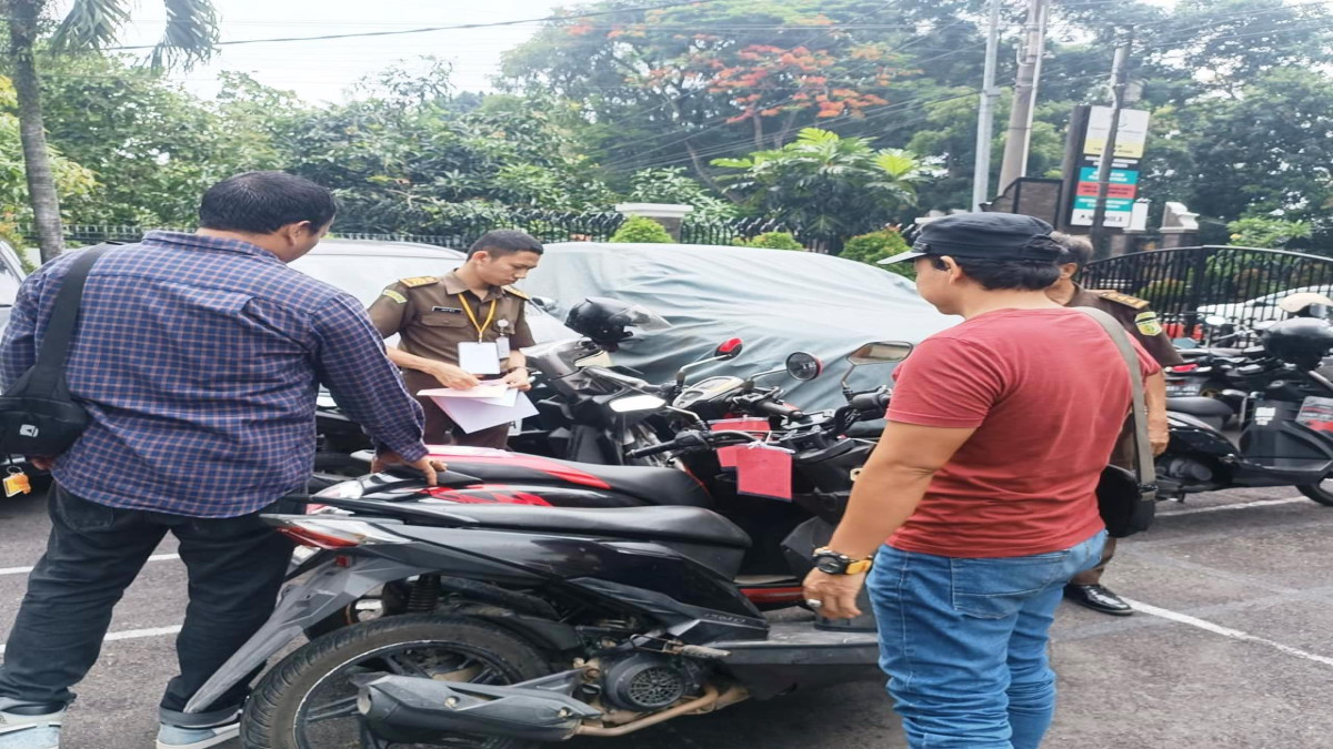 Polsek Campaka Limpahkan Tersangka Pencurian