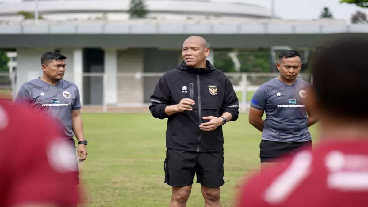 Nova Arianto Pantau Langsung Persebaya vs Persija demi Seleksi Timnas di Piala AFF 2024