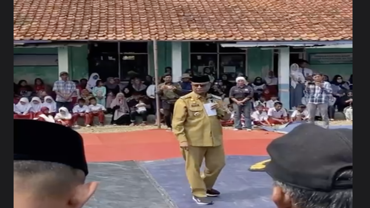 Datangi SDN Jayamukti Pj Bupati Subang Cabut Izin Penerimaan Siswa Baru Tahun Depan Jika Pelaku Bullying Belum Ditemukan