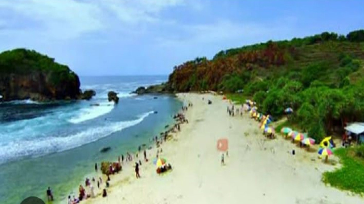 Pantai Jungwok : Destinasi Wisata Menjanjikan