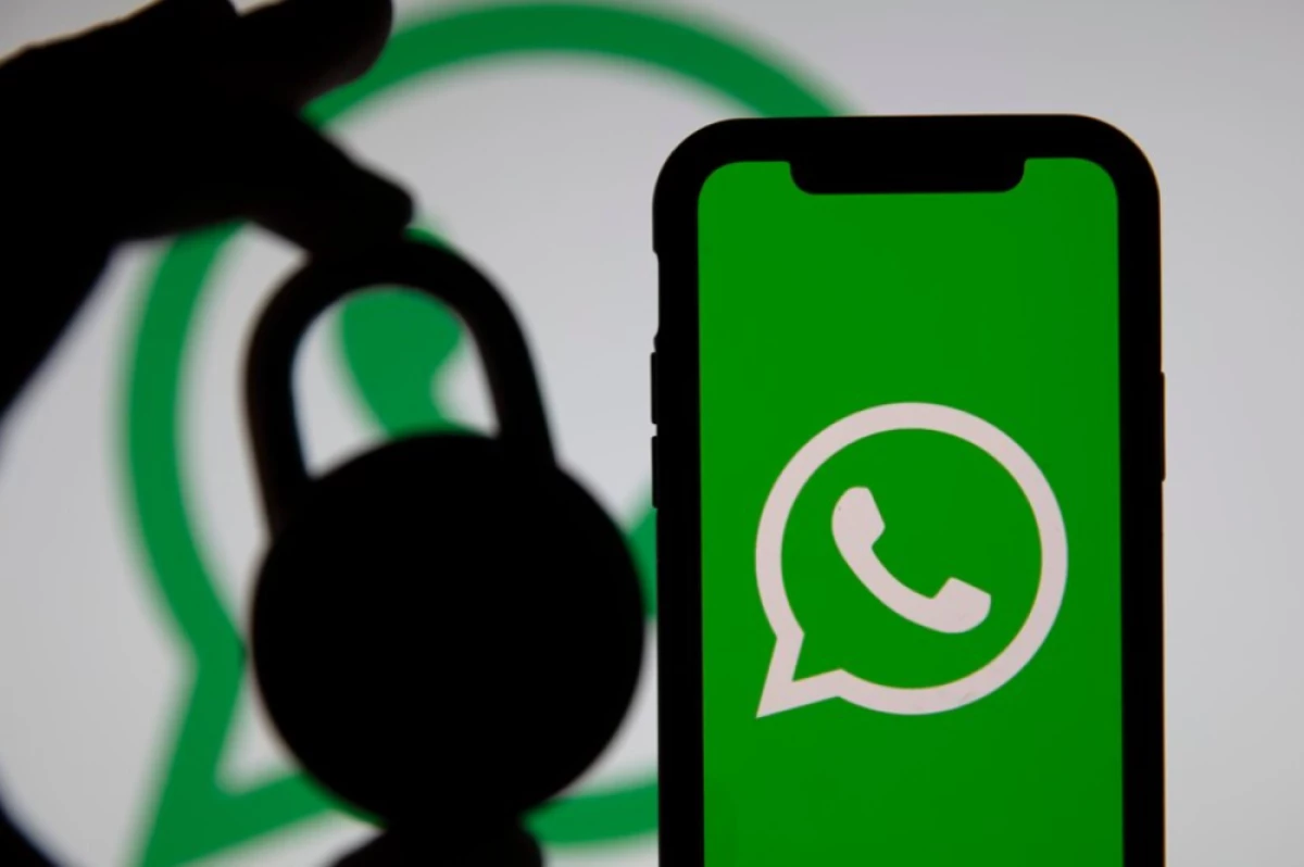 Cara Mengirim Pesan WhatsApp ke Kontak yang Memblokir Kita