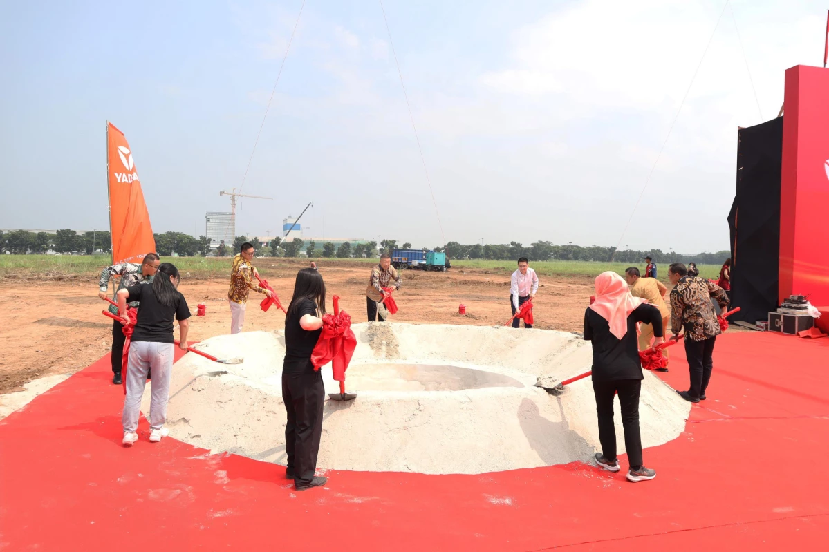 PT Yadea Teknologi Indonesia melaksanakan groundbreaking ceremony di Suryacipta City of Industry, Karawang, pada Senin (13/5).