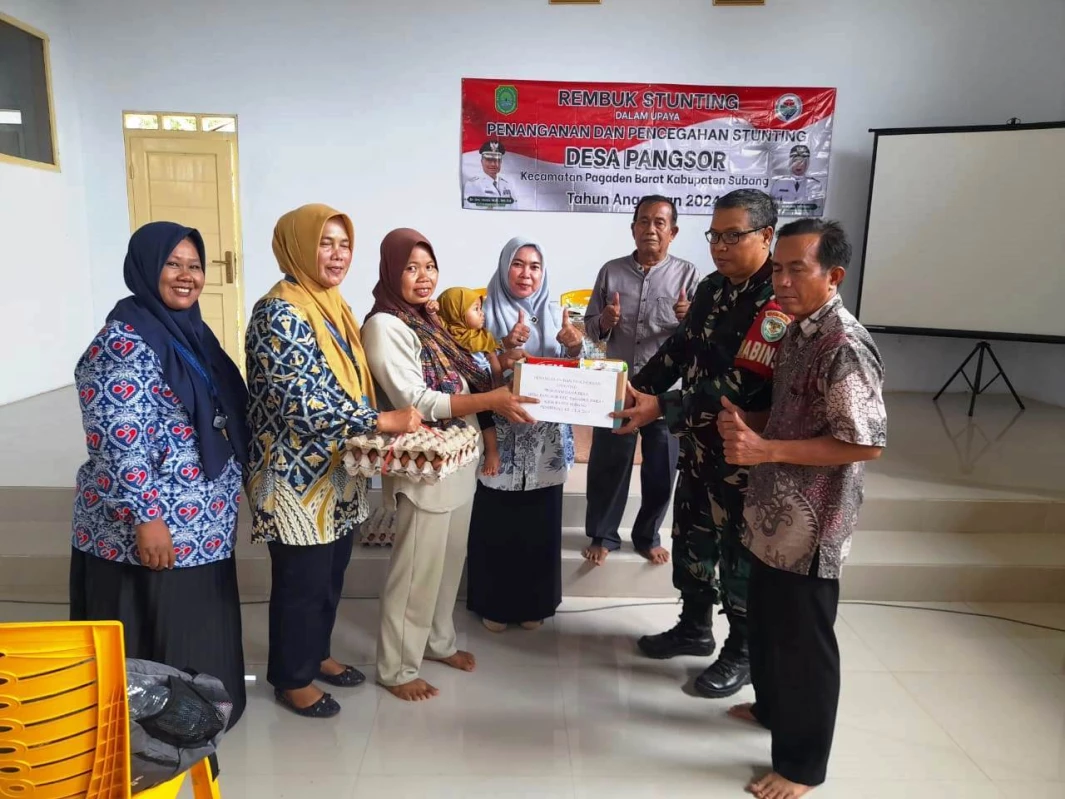 Rembuk Stunting, Pemdes Pangsor Berikan PMT untuk Balita