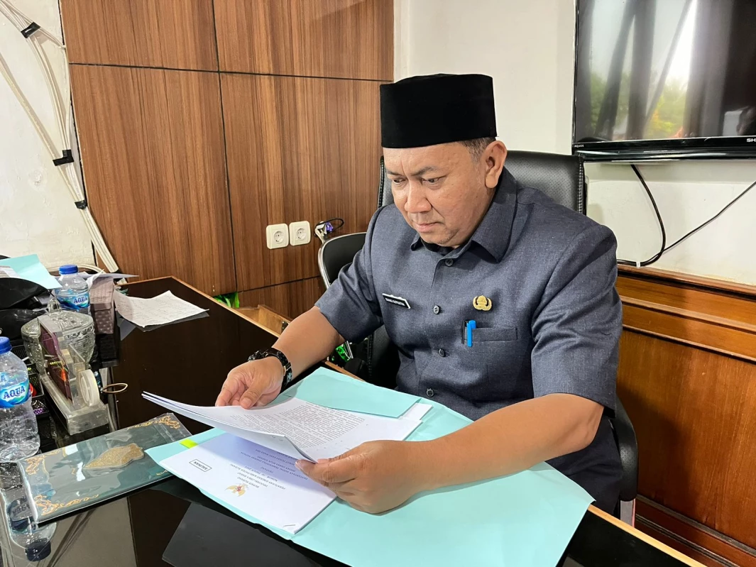 CINDY DESITA PUTRI/PASUNDAN EKSPRES.  Sekretaris DPRD Kabupaten Subang, Enang Supriatna.
