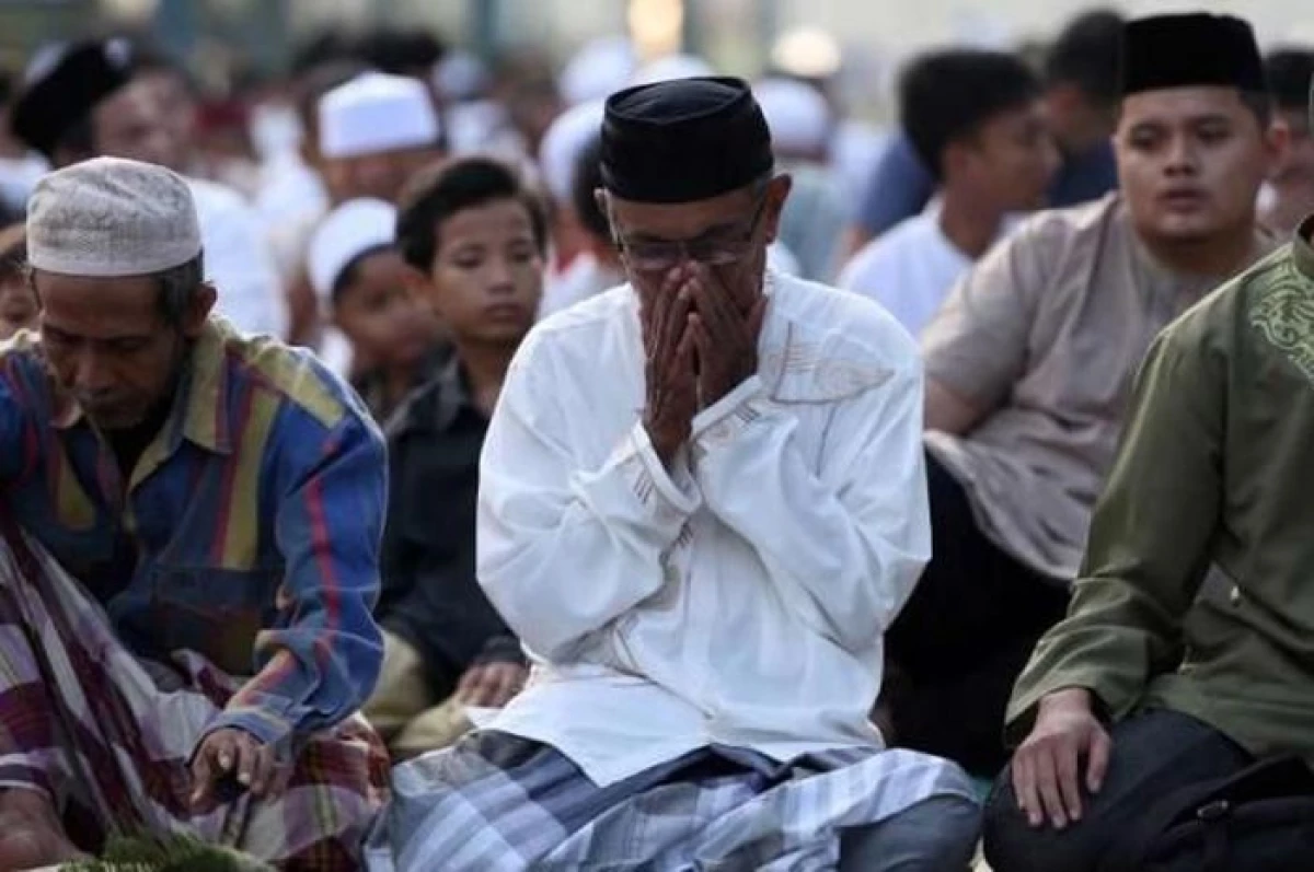 Menilik Penurunan Populasi Muslim di Indonesia: Fakta, Analisis, dan Implikasi