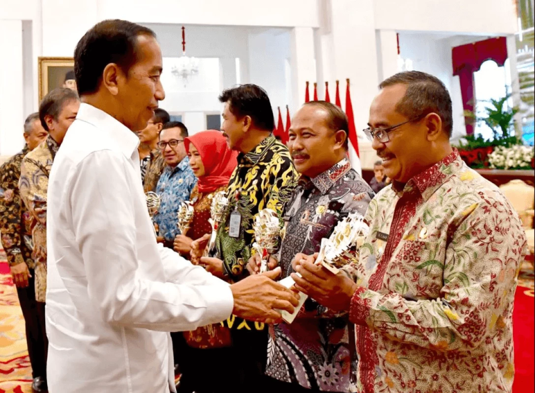 Presiden Jokowi Apresiasi Kerja Keras TPI Pusat dan Daerah Kendalikan Inflasi