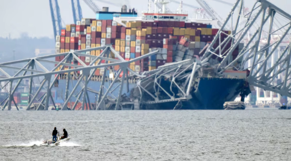 Enam Pekerja Diduga Tewas setelah Kapal Kargo Robohkan Jembatan Baltimore