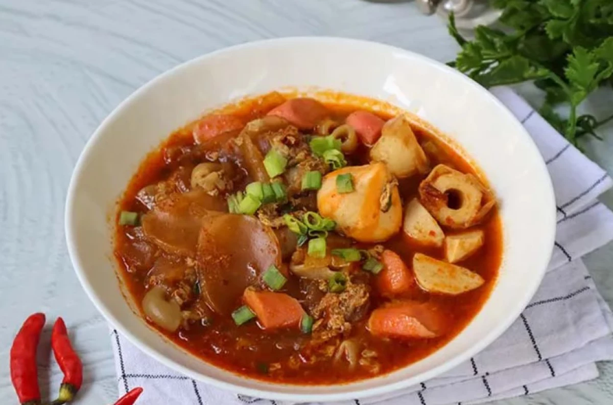 Resep Seblak Kuah Sederhana: Pedas, Gurih, dan Mudah Dibuat!