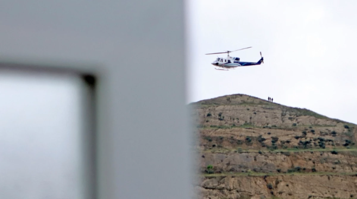 Helikopter yang membawa Presiden Iran Ebrahim Raisi lepas landas