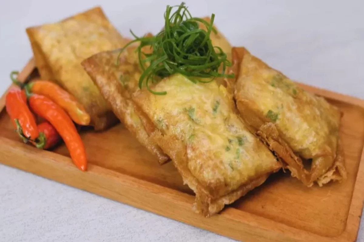 Resep Martabak Telur Kulit Lumpia yang Enak dan Renyah