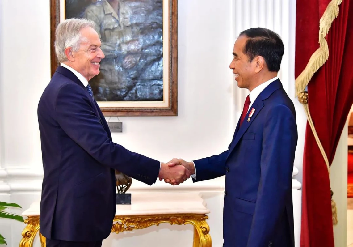 Bertemu Tony Blair, Presiden Jokowi Bahas Investasi Energi dan Percepatan Transformasi Digital