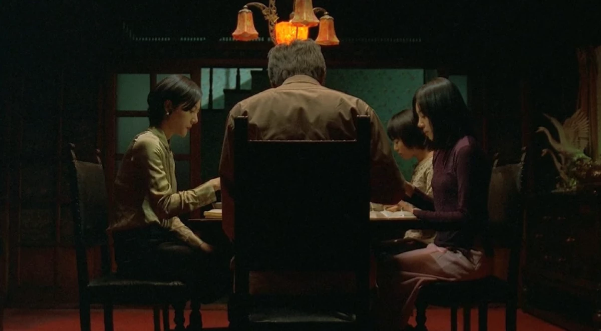 Rekomendasi Film Horor untuk Ngabuburit: Film A Tale of Two Sisters (2003)