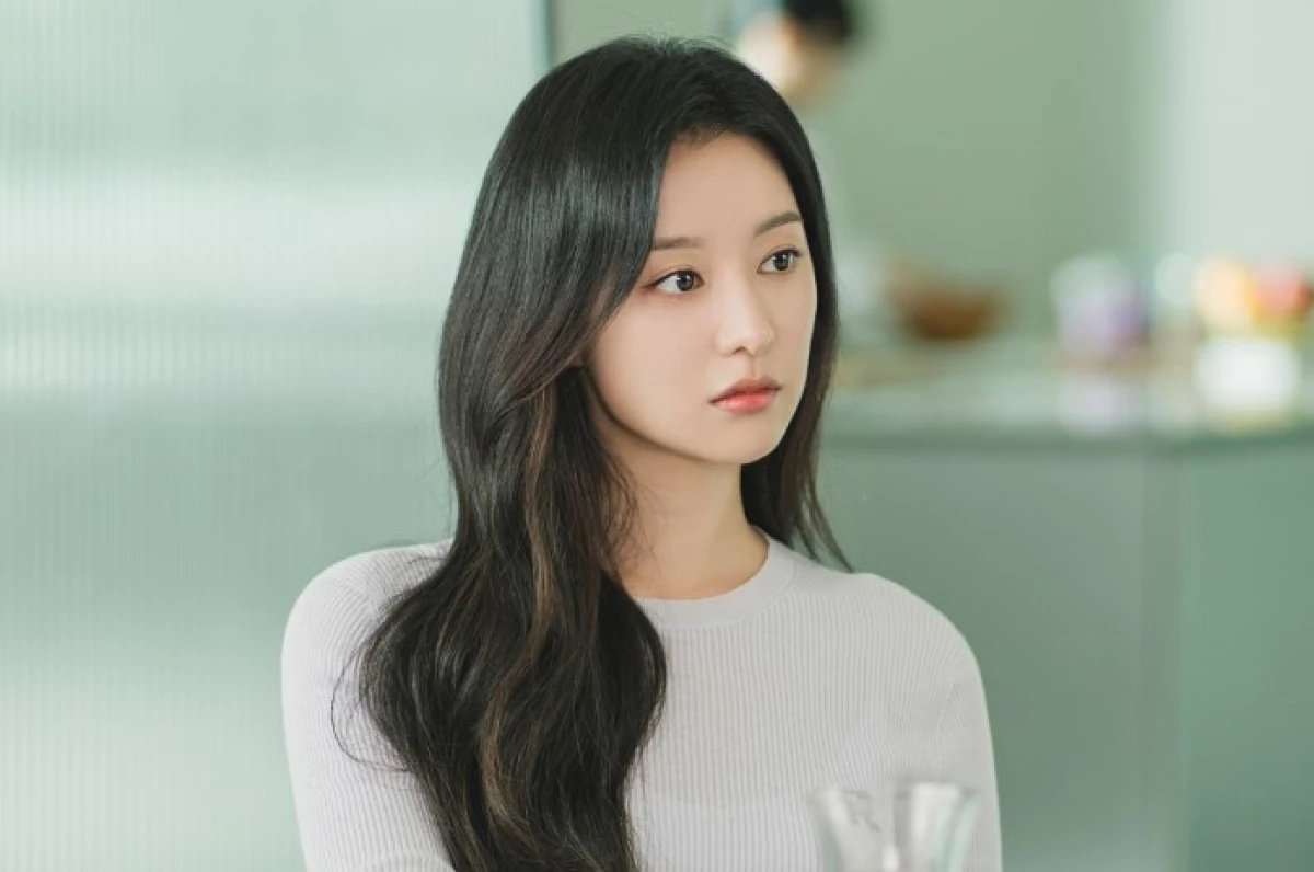 Demi Drama 'Queen of Tears', Kim Ji Won Rela Diet Ketat Selama Setahun