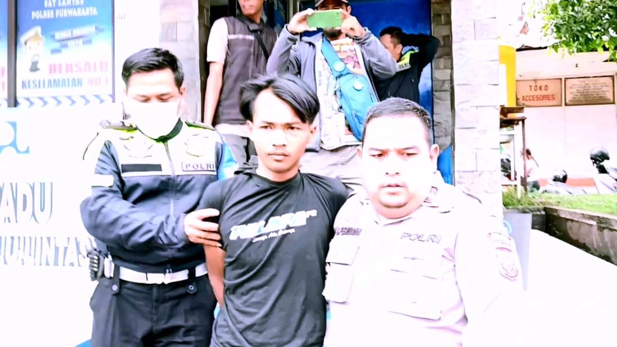 Seorang Pemuda Tertangkap Tangan Curi Hp di Purwakarta