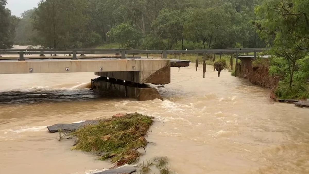 Australia Dilanda Banjir Parah, Jalan Raya Utama Hancur dan Sejumlah Kota Terendam
