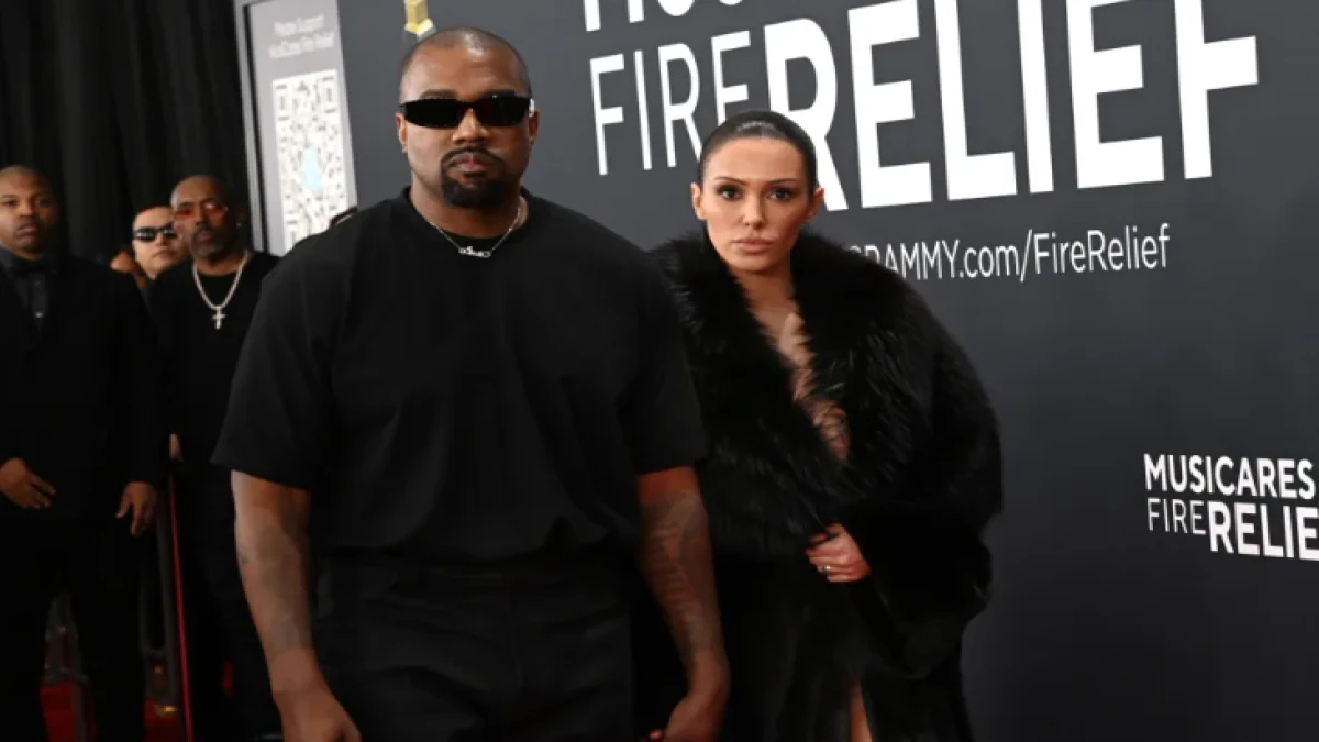 Bikin Geleng-geleng Kepala! Kanye West dan Bianca Censori buat Heboh Publik karena Kenakan Pakaian ini
