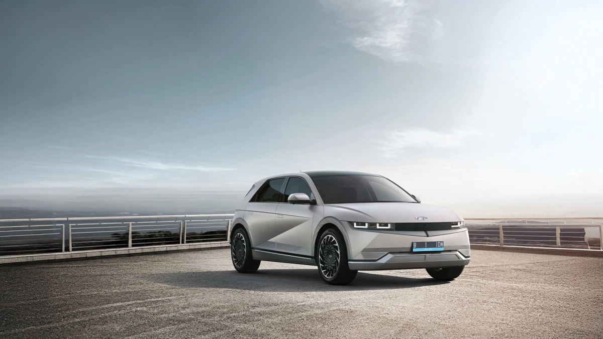 Hyundai di IIMS 2025, Siap Rilis Mobil Listrik Termurah?