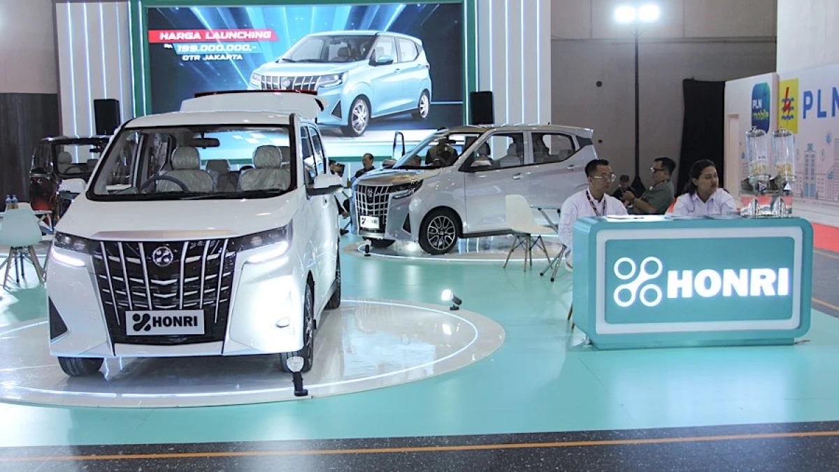 Honri Boma Si 'Alphard Mini' Resmi Dijual di Indonesia dengan Harga Rp 199 Juta