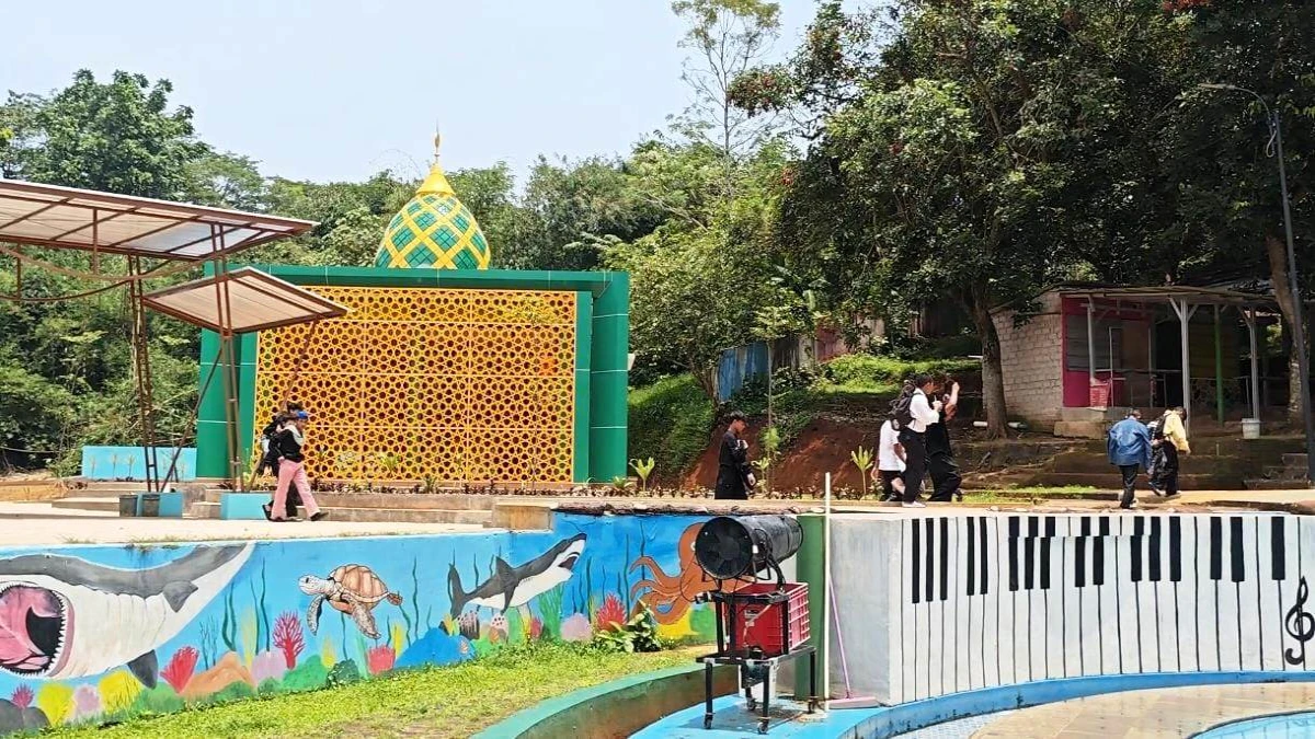 Revitalisasi Kolam Renang Ciheuleut Subang Belum Rampung